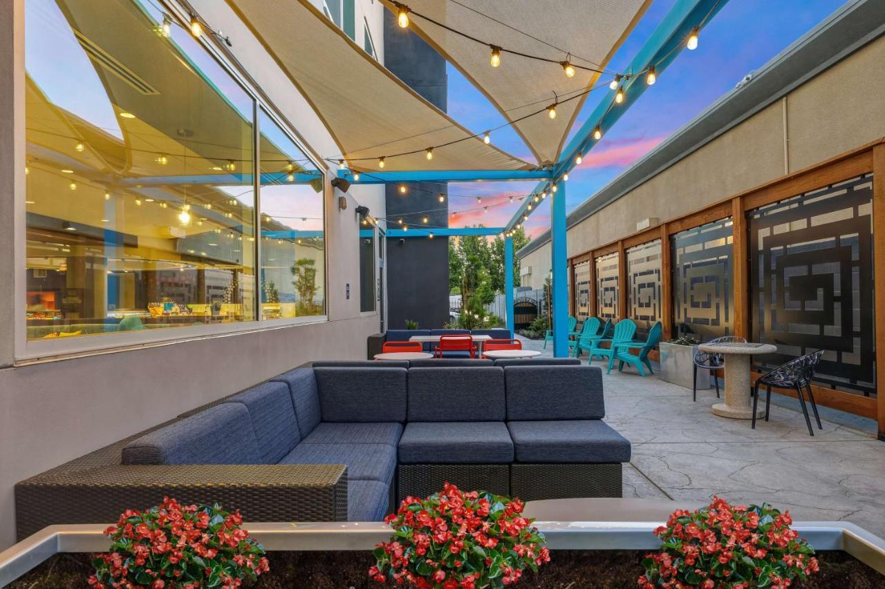 Hotel Tru By Hilton Lathrop Extérieur photo