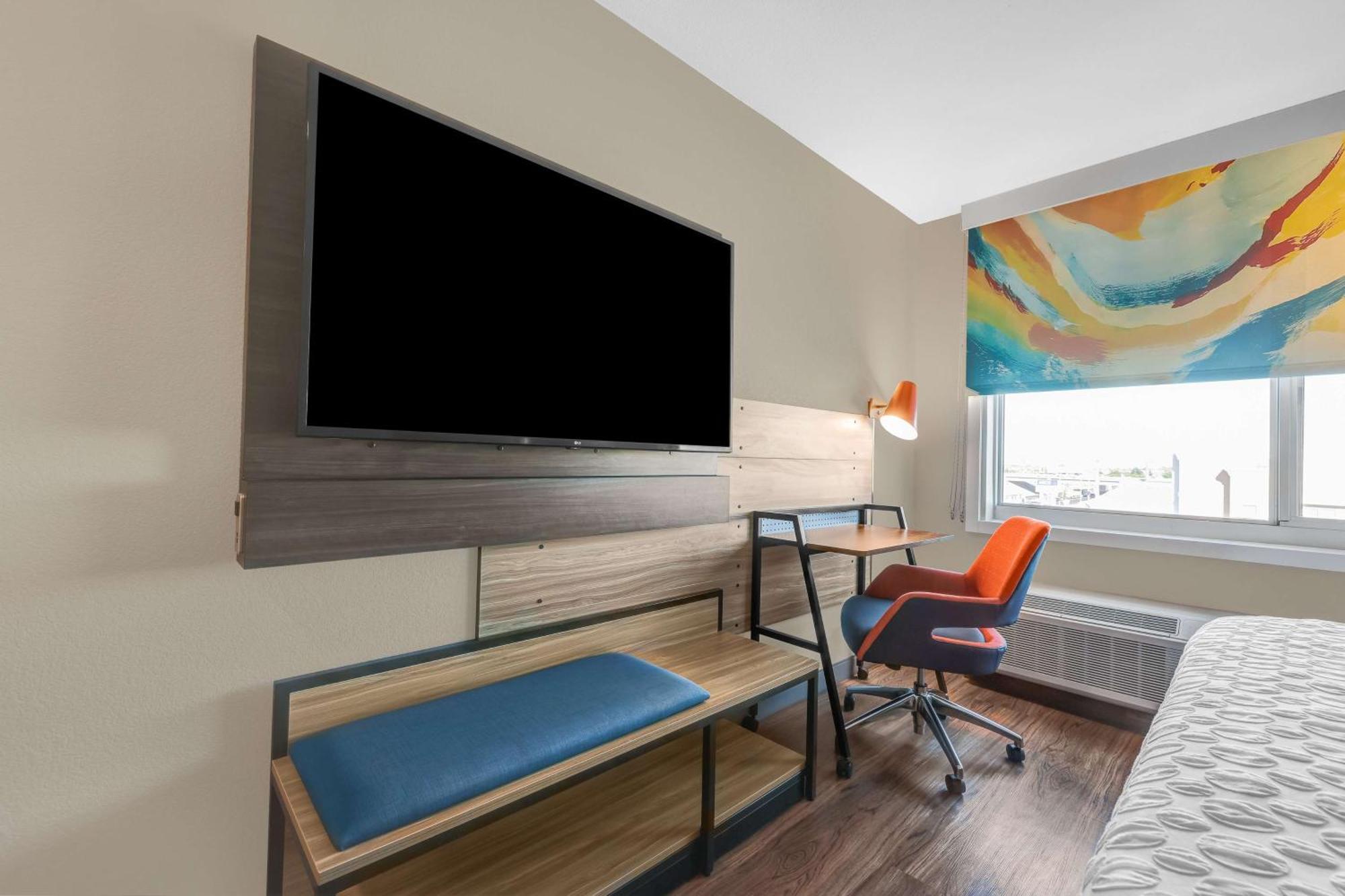 Hotel Tru By Hilton Lathrop Extérieur photo